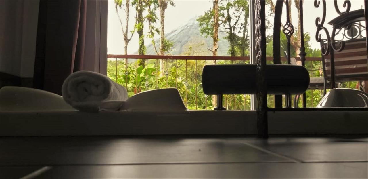 Tropical Suites & Villas La Fortuna Dış mekan fotoğraf