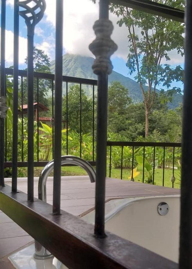 Tropical Suites & Villas La Fortuna Dış mekan fotoğraf